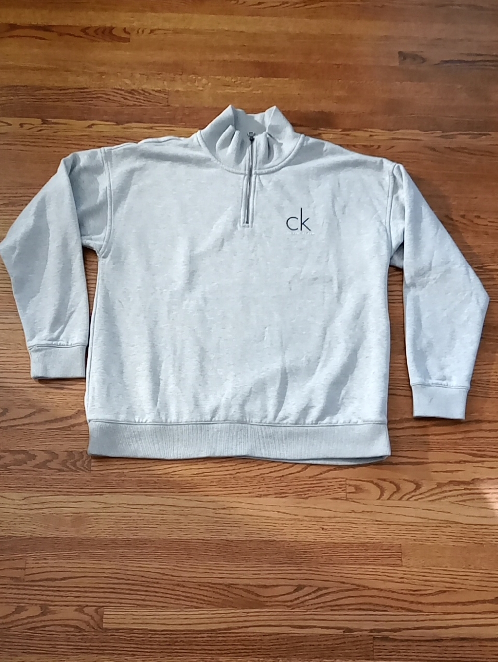 Calvin Klein Men's Gray Quarter-Zip Sweatshirt Size Large PTP 23"